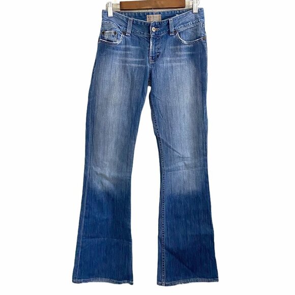 BKE Culture Buckle Women's Medium Light Wash Bootcut Blue Jeans Size 27 33.5 - Picture 1 of 11